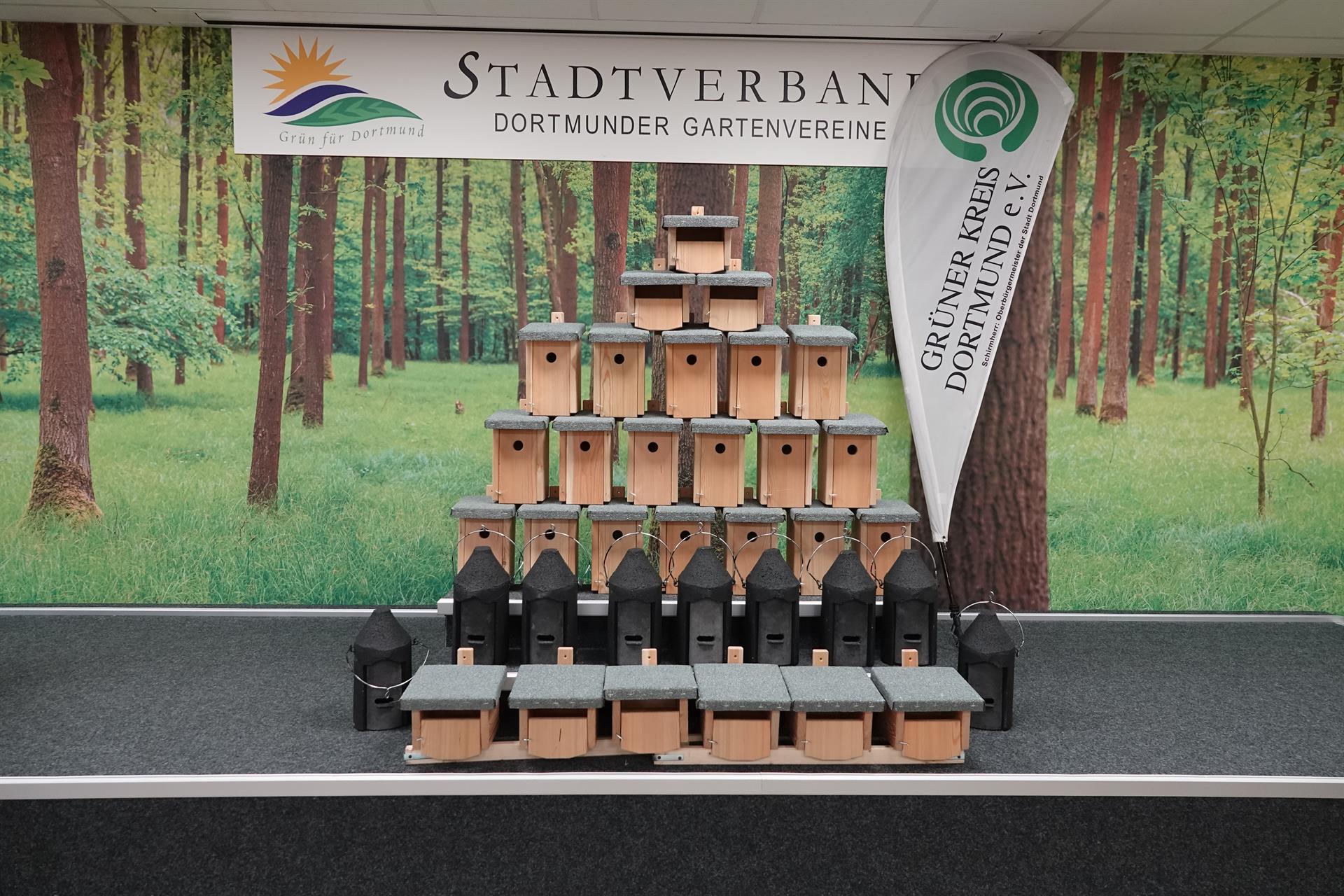 Stadtverband Dortmunder Gartenvereine - Grüner Kreis spendet 300 Vogelnistkästen